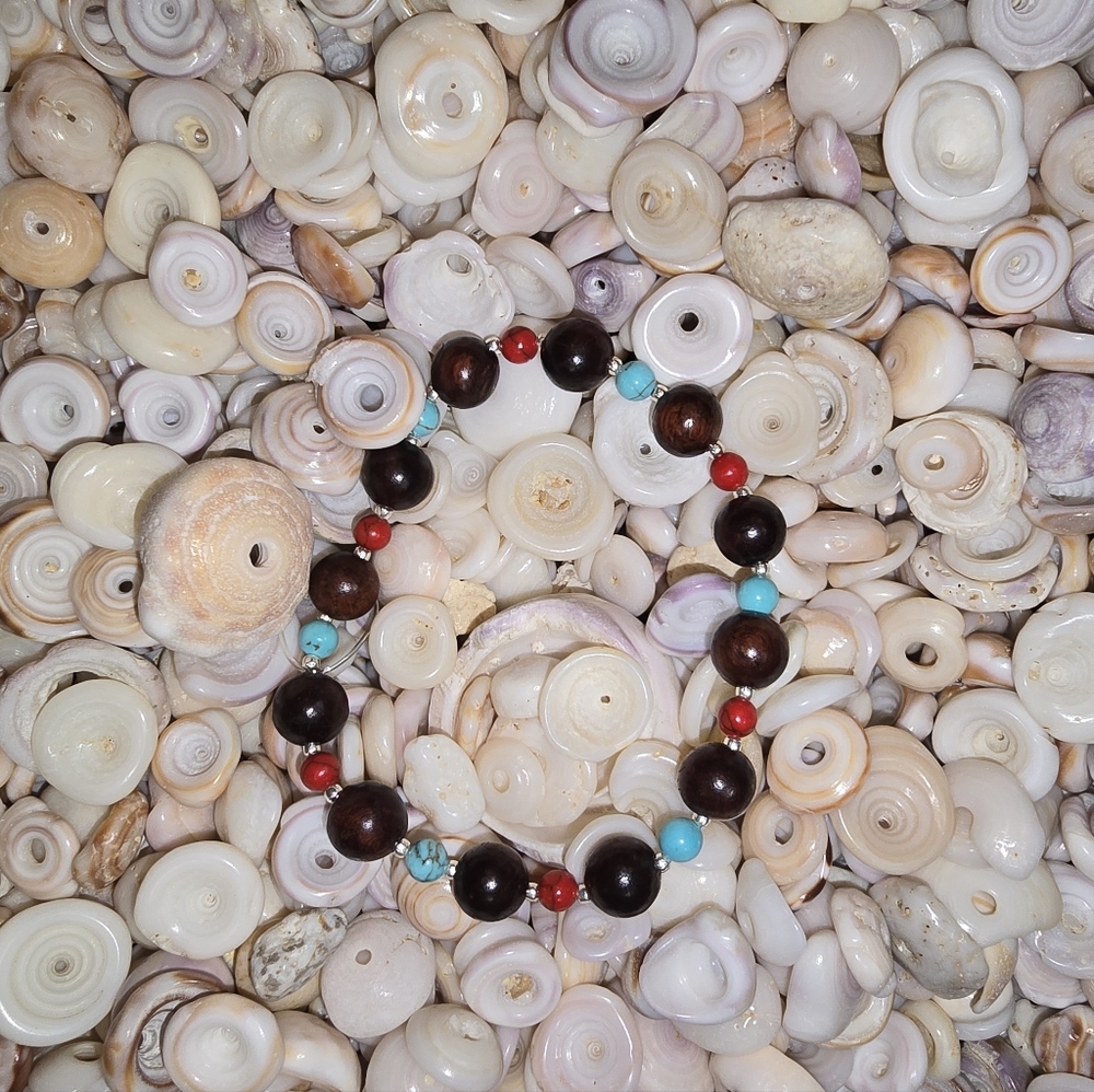 HAWAIIAN ISLAND STYLE STRETCH BRACELET ILIAHI (SANDALWOOD) & TURQUOISE